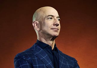 Jeff Bezos è ora l’essere umano più ricco che sia mai vissuto | Forbes