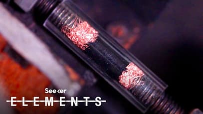 Grafene. Il “materiale meraviglioso” può essere fatto, adesso, con la spazzatura | Seeker