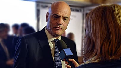 interv-descalzi-econ-circ-4601