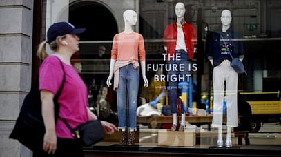 La carta di credito, regina al tempo del Covid-19 |Euronews-4aa7-52f6-b29a-c6fcf7f7e3e3-4719082