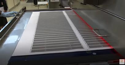 Questa ‘pelle solare’ può caricare le vostre cuffie