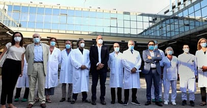 Coronavirus Italia, al via la sperimentazione del vaccino Made in Italy: ecco come funziona | Fanpage.it